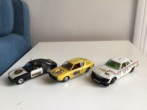 Guisval 1/37 Ford capri policia et Renault 17 ts et mercedes