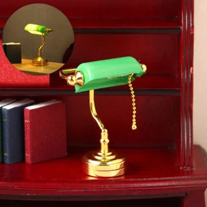 Puppenhaus Miniaturen Zubehör Vintage alte Schreibtischlampe Leuchten Arbeitszimmer Maßstab 1:12 - Bild 1 von 1