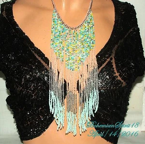 VINTAGE STYLE TRIBAL AWESOME GREEN PALE ORANGE GLASS BEADS FRINGES BIB NECKLACE - Picture 1 of 5