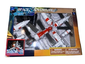 Space Station Space Adventure Kit by NewRay - Picture 1 of 2