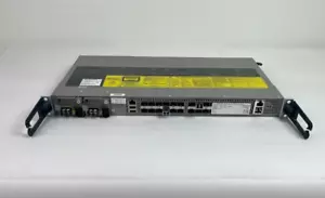 Cisco ASR-920-24SZ-M V01 68-46-36-03 FO con 2 x ASR-920-PWR-D - Foto 1 di 2