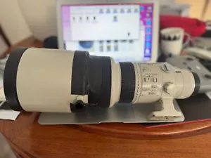 Canon EF 300mm f2.8L USM with Hood and Tripod Collar - Picture 1 of 15