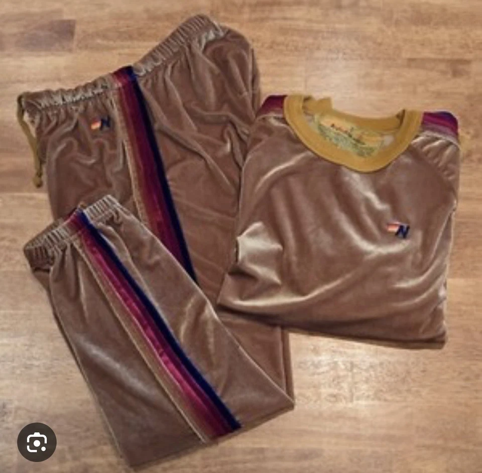 Moletom Aviator Nation veludo dourado moletom G conjunto GG de US$ 384 - Imagem 1 de 4