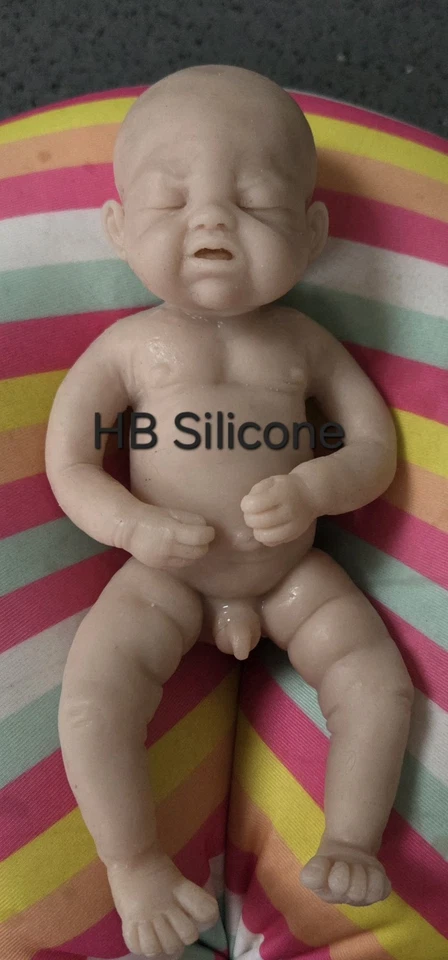 8 inch "Billie" BLANK Silicone Baby Doll Kit Reborn - Image 1 of 4