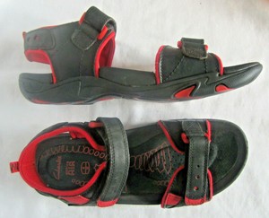 clarks outlet boys sandals