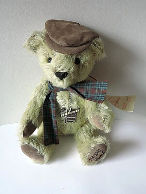 Teddy Bär ALTHANS mit Schal / Mütze / Stimme hell ca.33cm LIMITIERT - Bild 1 von 3