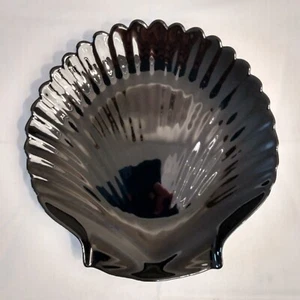 Arcoroc COQUILLAGE Black Ebony Elegant Glass SEASHELL Shell 8" PLATE Platter - Picture 1 of 5