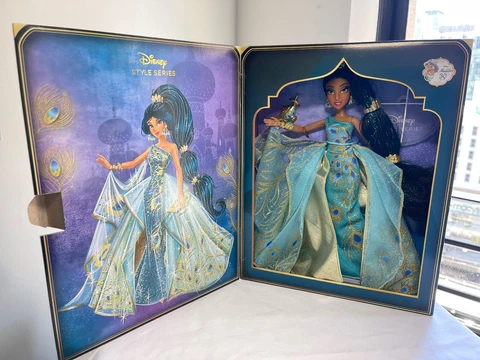 NEW! Disney Princess JASMINE Fashion Doll Aladdin 30th Anniversary Cover