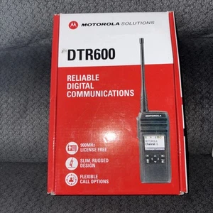 Motorola DTR600 cyfrowe radio dwukierunkowe - Zdjęcie 1 z 11