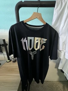 NIKE KOBE 8 - WTK WHAT THE KOBE - SHIRT - GRÖSSE L - Bild 1 von 1