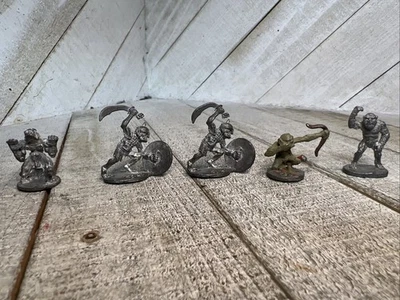 Lote de 5 miniaturas de fantasía de Ral Partha serie CS y más. Metal Foto 1 de 4