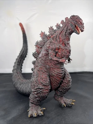 2016 BANPRESTO 9” SHIN GODZILLA ICHIBAN KUJI Figure KAMAKURA LANDING Prize Lands - Image 1 of 4