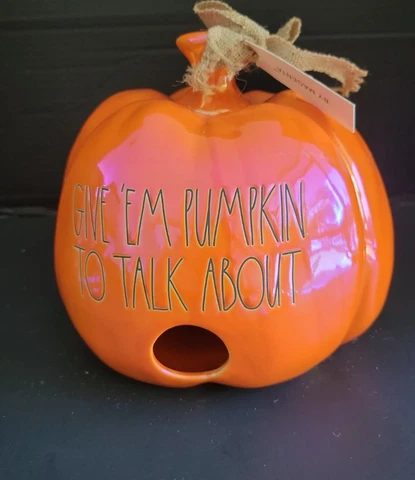 Rae Dunn "Give Em Pumpkin To Talk About" Pumpkin 9x8 Luster Cover