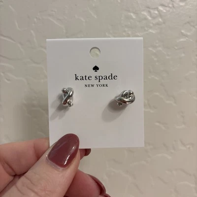 Aretes con nudos de plata Kate Spade New York Sailor's O0R00064 Foto 1 de 2