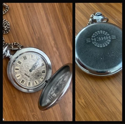 Vintage Russian Pocket Watch MOLNIYA  PRISTINE Cond RUNS / WINDS / TICKS - Image 1 of 4