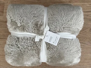 POTTERY BARN FAUX FUR THROW BLANKET 50 X 60" ~ Silver Gray - Picture 1 of 2