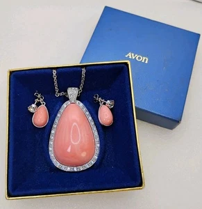 AVON Original Box Set Necklace Earrings Drop Pink Coral Rhinestone 22" Peach - Picture 1 of 5