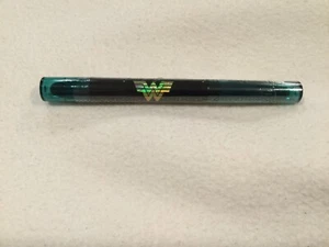 New Revlon Wonder Woman ColorStay Glaze Stick Shimmer Eyeshadow 875 Sapphire LE - Picture 1 of 1