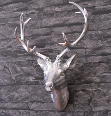 Wanddeko Hirschkopf, silber / versilbert mit Blattmetall - individualisierbar -  - Bild 1 von 4