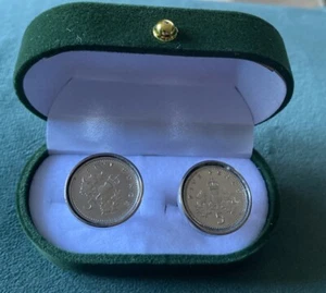 Pr Of Cufflinks Featuring Polished Scottish Thistle 5p Coins In Velvet Gift Box - Picture 1 of 3
