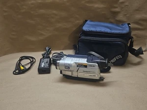 Sony Handycam CCD-TRV118 Video Hi8 Camcorder Night Shot Tape Tested And Working - Picture 1 of 13