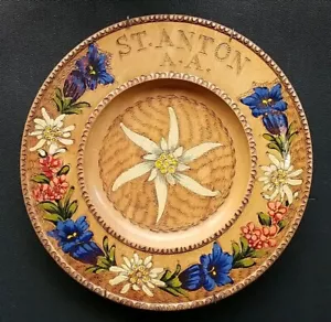 Vtg Austria St Anton Wooden Souvenir Plate Flowers Pyrography EDELWEISS GENTIANA - Picture 1 of 10
