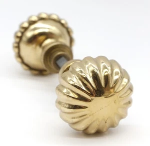 Pair of Vintage 2.25 in. Polished Brass Fluted Door Knobs - Picture 1 of 6