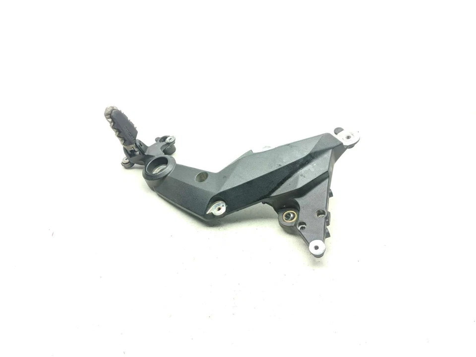 11 Soporte de conductor trasero izquierdo Ducati Multistrada 1200 Touring 1200S 47130161B Foto 1 de 4