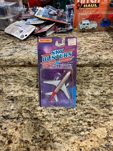 Matchbox Sky Busters AEROMEXICO McDonnell Douglas DC-10 Passenger Jet New - Picture 1 of 4