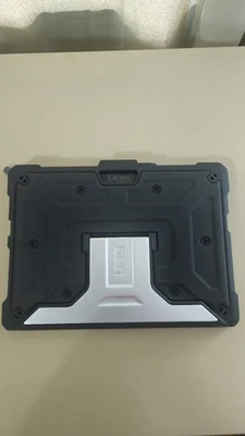 Equipo Surface Go Urban Armour (estuche) Foto 1 de 4