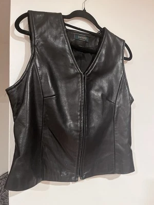 Chaleco negro vintage de cuero genuino para mujer grande años 90 Danier Canadá Foto 1 de 4