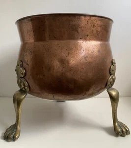 19th Century Copper Cauldron Jardiniere with Brass Paw Feet - Picture 1 of 13
