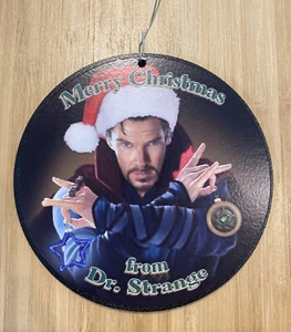 Dr Strange in the Multiverse of Madness Ornamento 2022 LA Film Cast Crew Regalo - Imagen 1 de 4