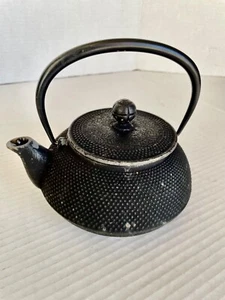 Vintage Japanese Cast Iron Black Teapot Made in Japan - Picture 1 of 7