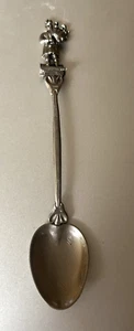 Yarmouth Nova Scotia Vintage Souvenir Spoon Collectible - Picture 1 of 4
