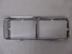 Nuevo de Lote Antiguo Chevrolet Monza Spider 1978 79 Cromo Faro Puerta Borde Bisel - Imagen 1 de 9