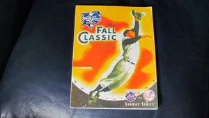Annuari e programmi New York Yankees 1969-1973 - Foto 1 di 10