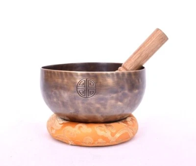 6 inches palm size full moon singing bowls - Tibetan sound healing bowls - yoga  - Image 1 of 4