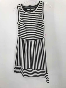 Pre-Owned INC Black Size Small Shift Knee Length Sleeveless Dress - Picture 1 of 3