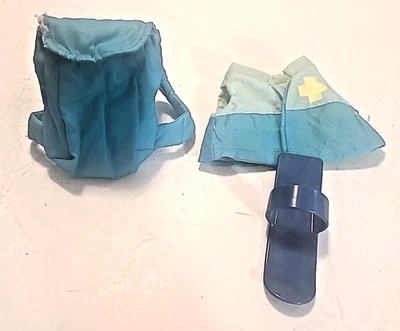 Backyardigans Uniqua Ski Patrol 2005 Outfit Pieces Colete Mochila 1 Esqui - Imagem 1 de 4