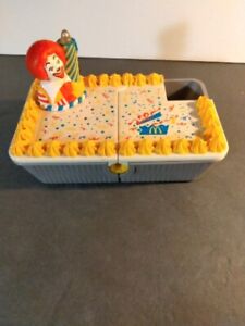 Vintage 1999 Hasbro McDonald's Birthday Cake Toy Collectable Rare Tested Works