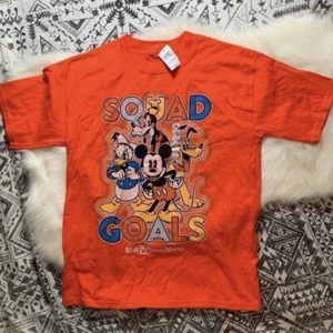 DISNEY  T-Shirt SQUAD GOALS Short Sleeve Graphic YOUTH Size LARGE. Mickey/Pluto - Picture 1 of 4