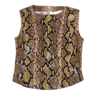 Top Chanel Python sin mangas multicolor forrado de seda talla 36 usado - Imagen 1 de 6
