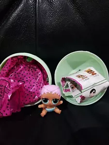1 muñeca LIL MERBABY LOL LIL SISTERS SERIE 2 OLAS. Totalmente nuevo - Imagen 1 de 1