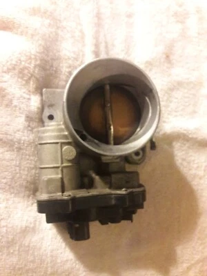 03,04,05,06 GMC YUKON XL 1500 5.3L ENGINE THROTTLE BODY Ident : 12570800 OEM Foto 1 de 4