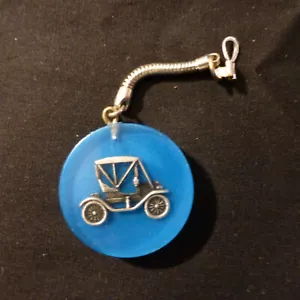 Vintage Car Keychain - Picture 1 of 4
