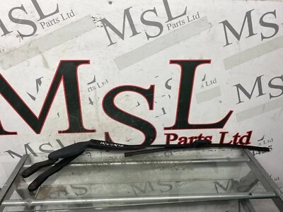 MERCEDES BENZ W212 E CLASS FACELIFT FRONT WIPER ARM LEFT SIDE A2128201844 - Image 1 of 4