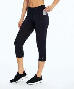 MARIKA SPORT WOMEN'S MID RISE CAPRI LEGGINGS MEDIUM 8-10, BLACK *NEW - Picture 1 of 1