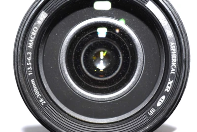 Tamron AF Aspherical XR LD IF 28-300mm f/3.5-6.3 MACRO A06 para CANON AF. POLVO Foto 1 de 4