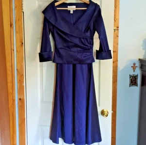Davids Bridal Sz 4 Mother of the Bride Dress Blue Satin Long Sleeve Ruched Smart - Picture 1 of 6